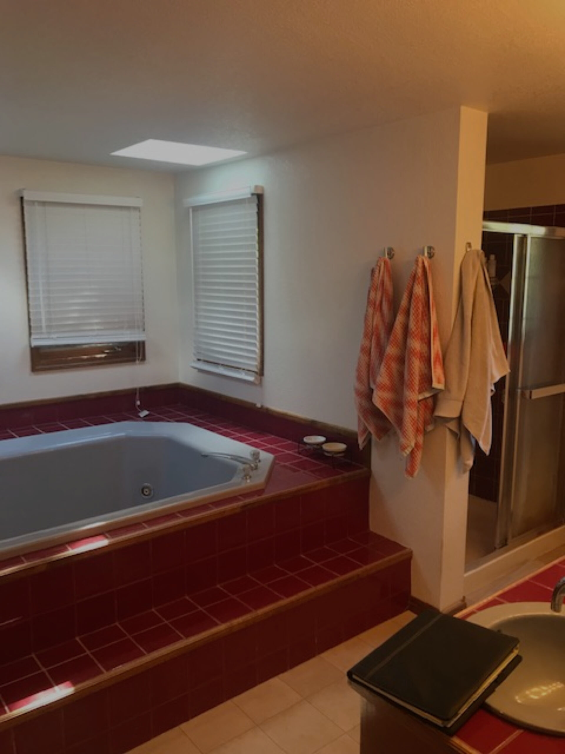 Giant tub to a full wet area