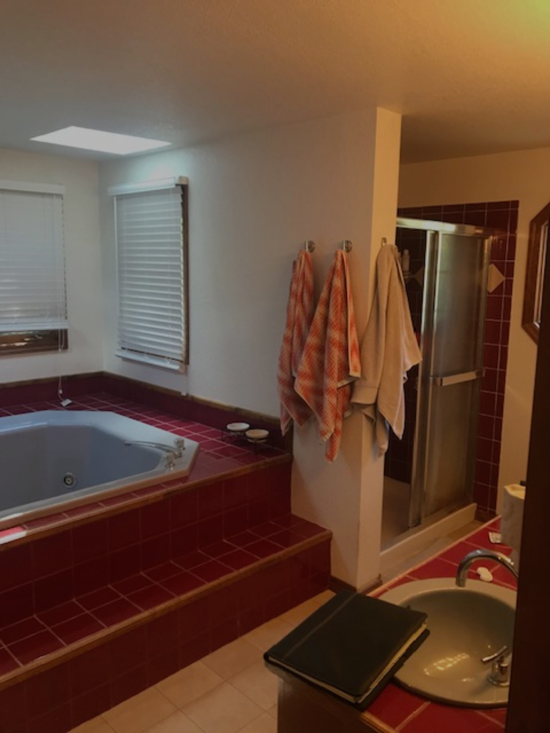 Giant tub to a full wet area